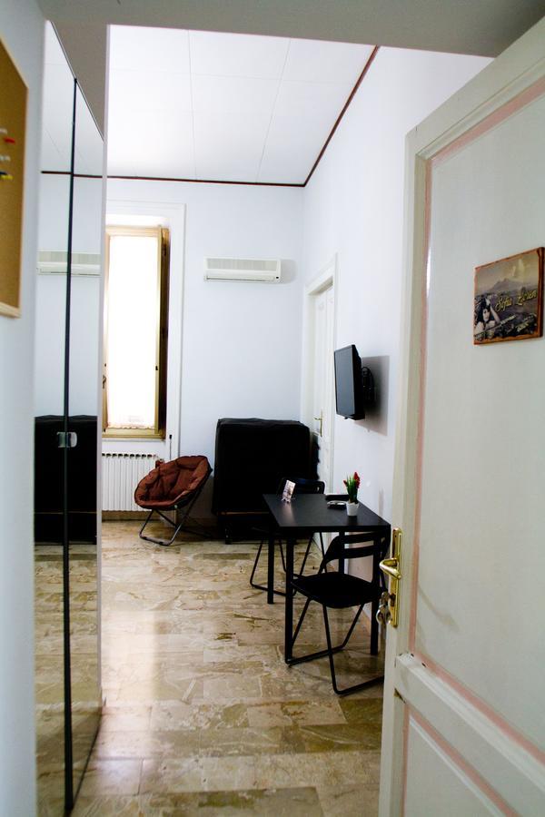 I Sorrisi Di Napoli Bed & Breakfast ภายนอก รูปภาพ