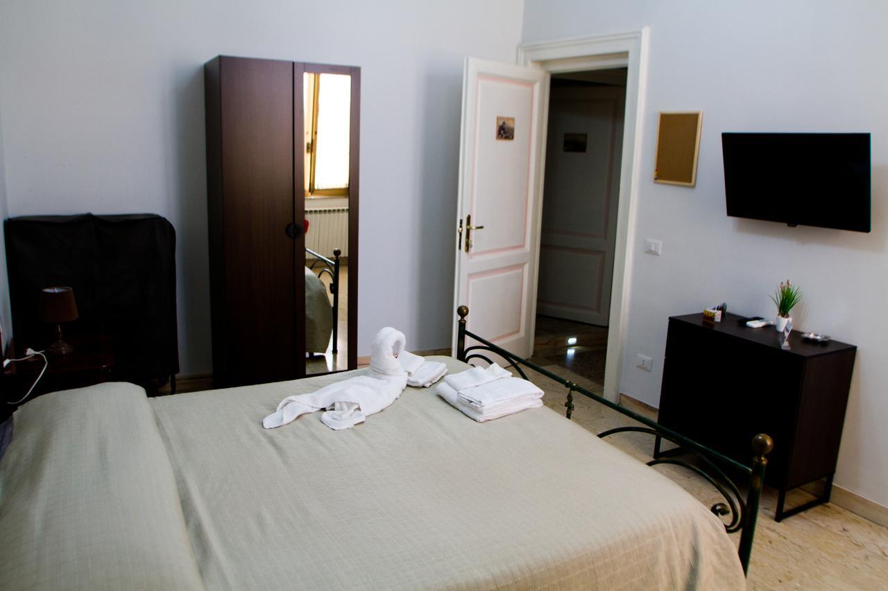 I Sorrisi Di Napoli Bed & Breakfast ภายนอก รูปภาพ