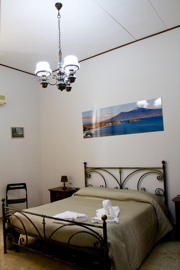 I Sorrisi Di Napoli Bed & Breakfast ภายนอก รูปภาพ