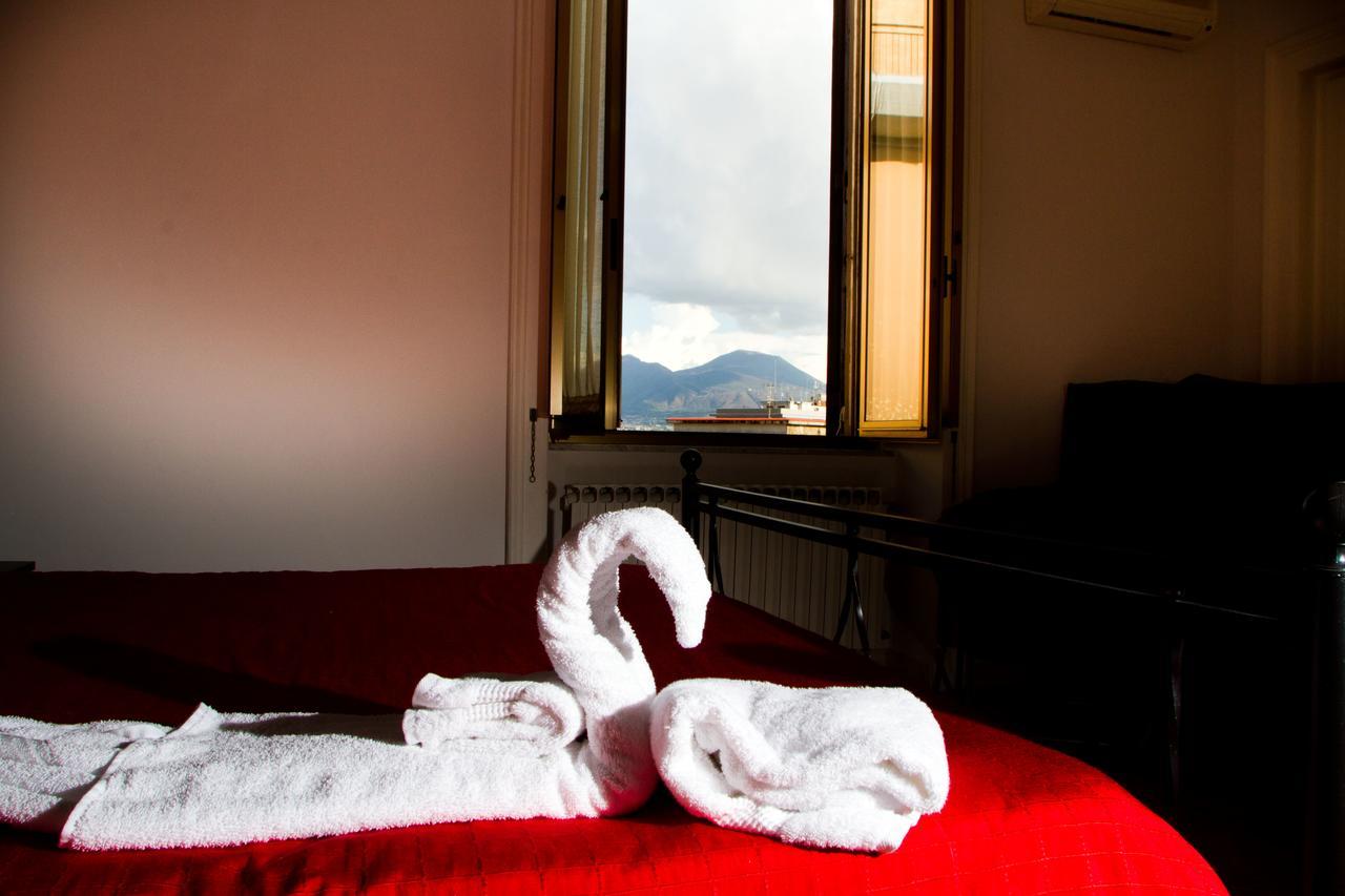 I Sorrisi Di Napoli Bed & Breakfast ภายนอก รูปภาพ