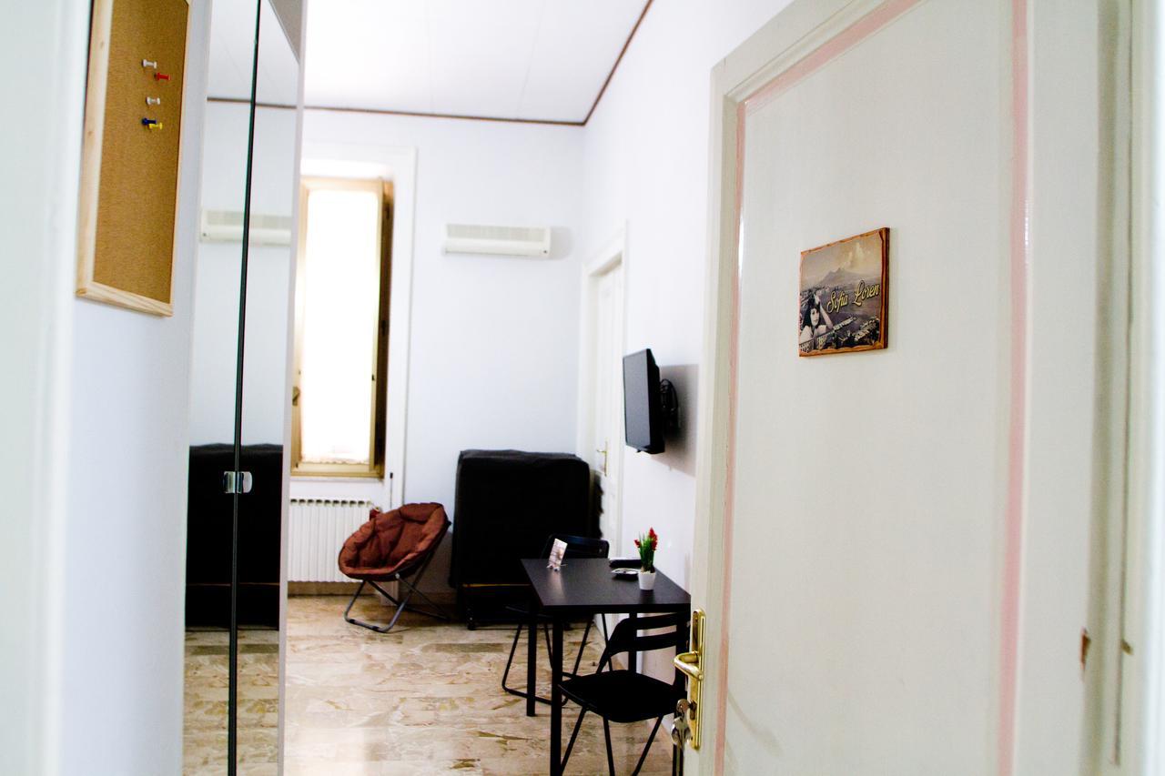 I Sorrisi Di Napoli Bed & Breakfast ภายนอก รูปภาพ